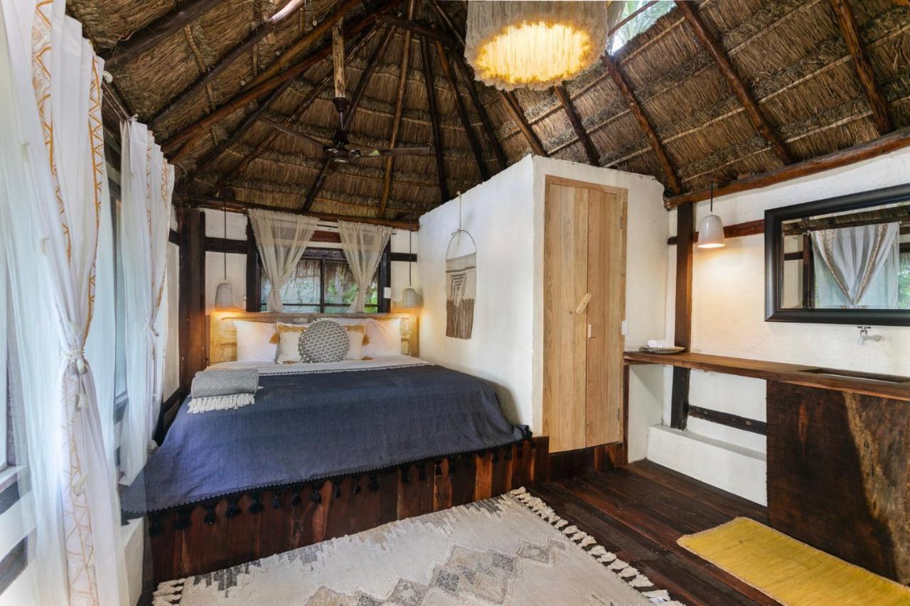Villa Santuario Lake Front Oasis บากาลาร์ ภายนอก รูปภาพ