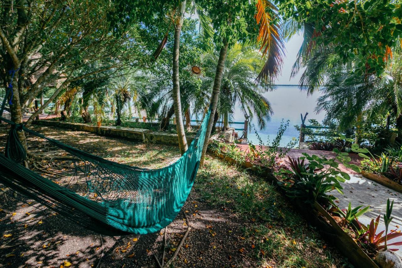 Villa Santuario Lake Front Oasis บากาลาร์ ภายนอก รูปภาพ