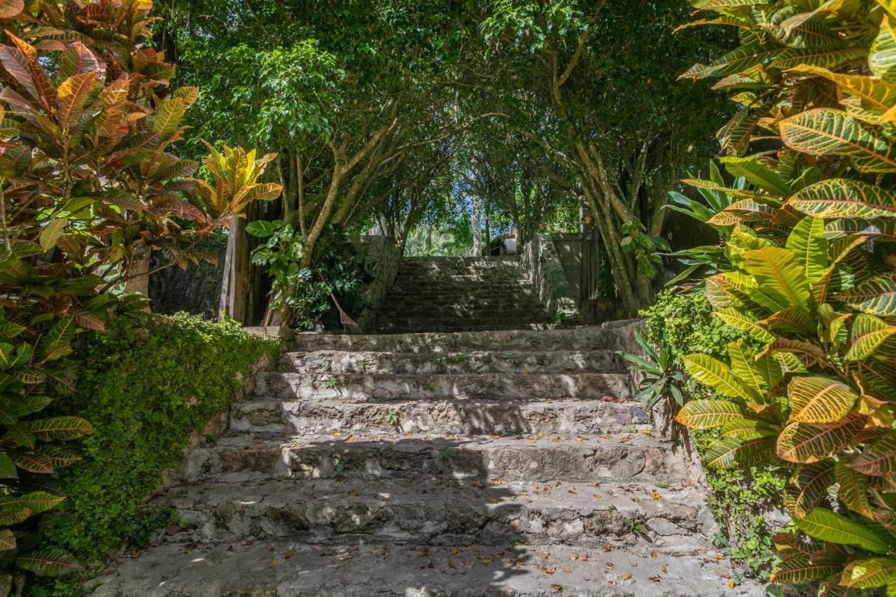 Villa Santuario Lake Front Oasis บากาลาร์ ภายนอก รูปภาพ