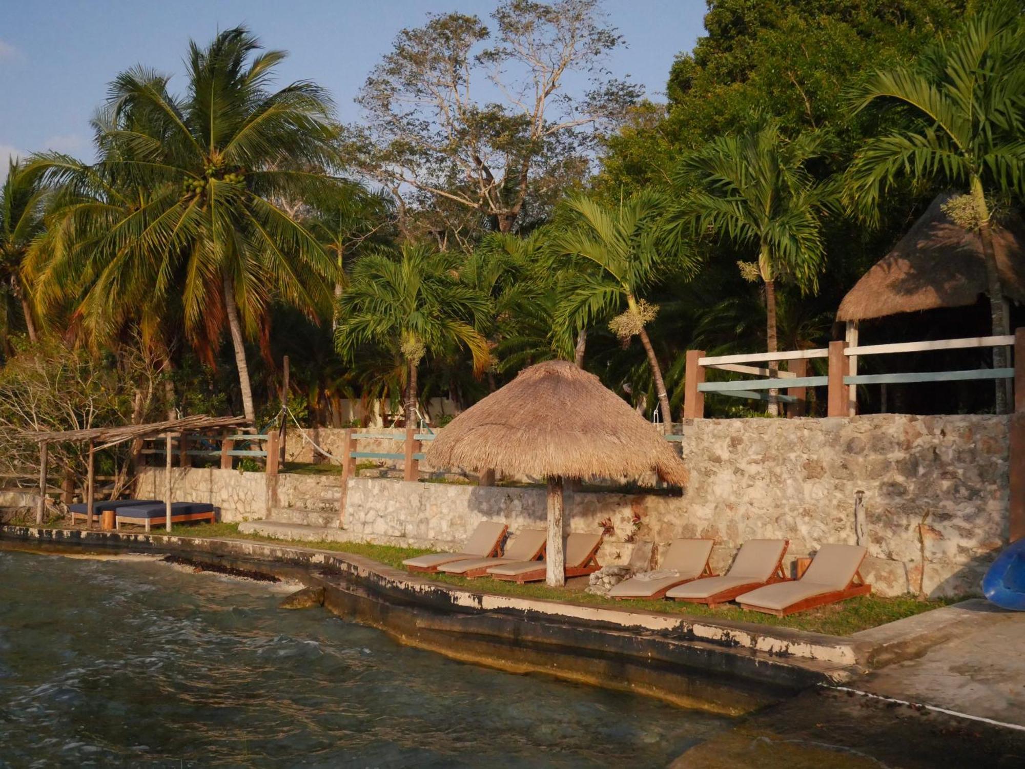 Villa Santuario Lake Front Oasis บากาลาร์ ภายนอก รูปภาพ