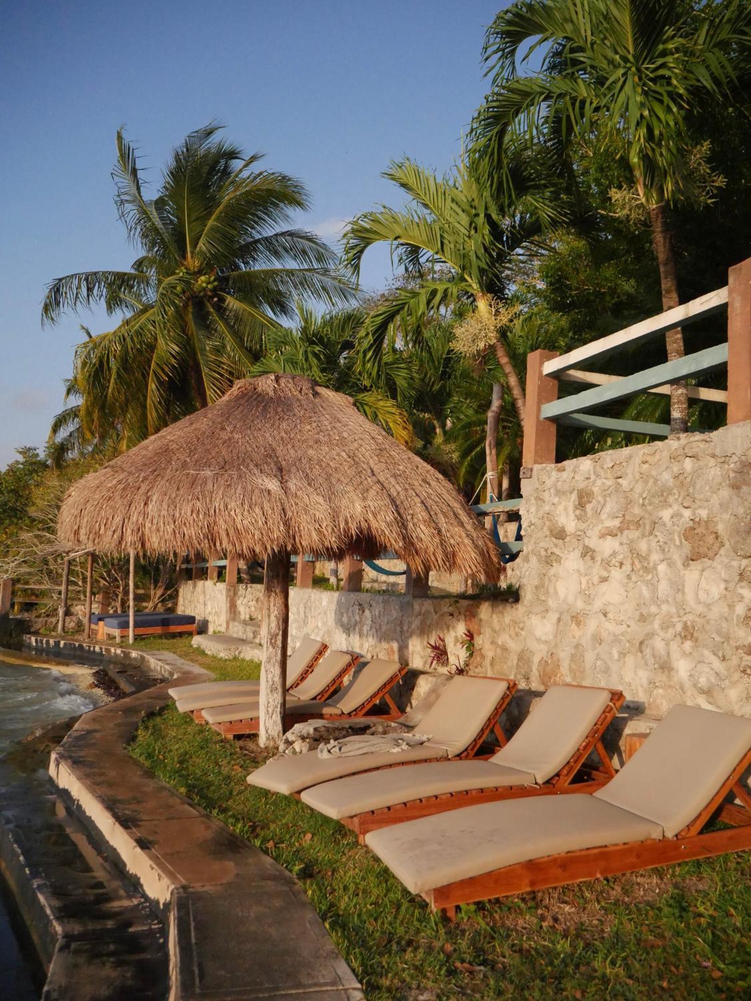 Villa Santuario Lake Front Oasis บากาลาร์ ภายนอก รูปภาพ