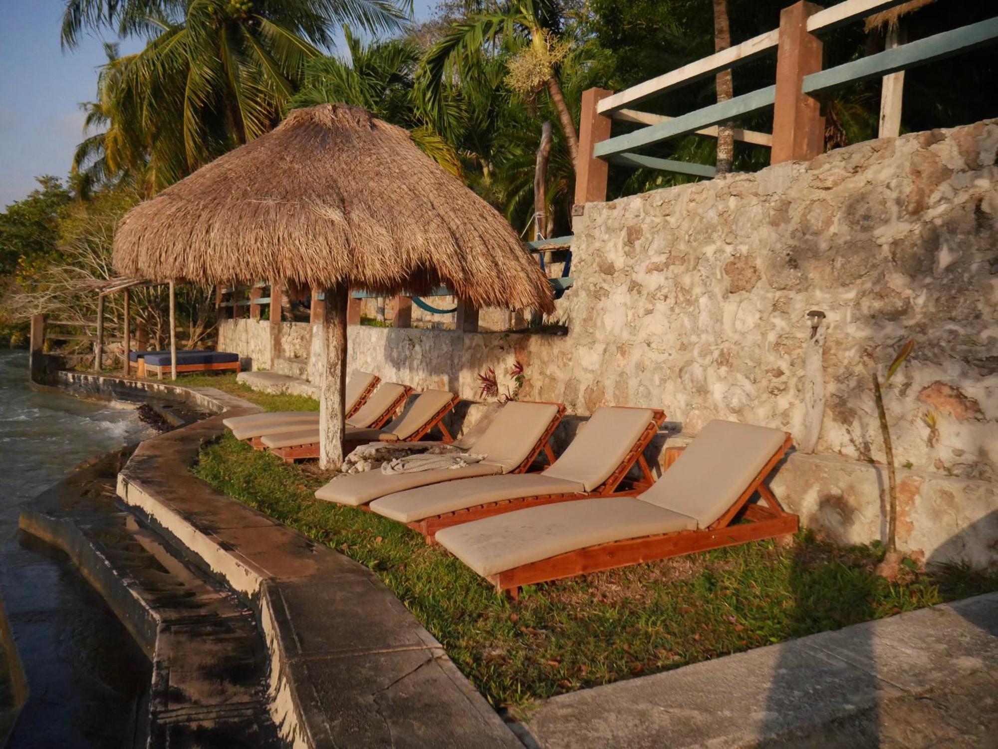 Villa Santuario Lake Front Oasis บากาลาร์ ภายนอก รูปภาพ