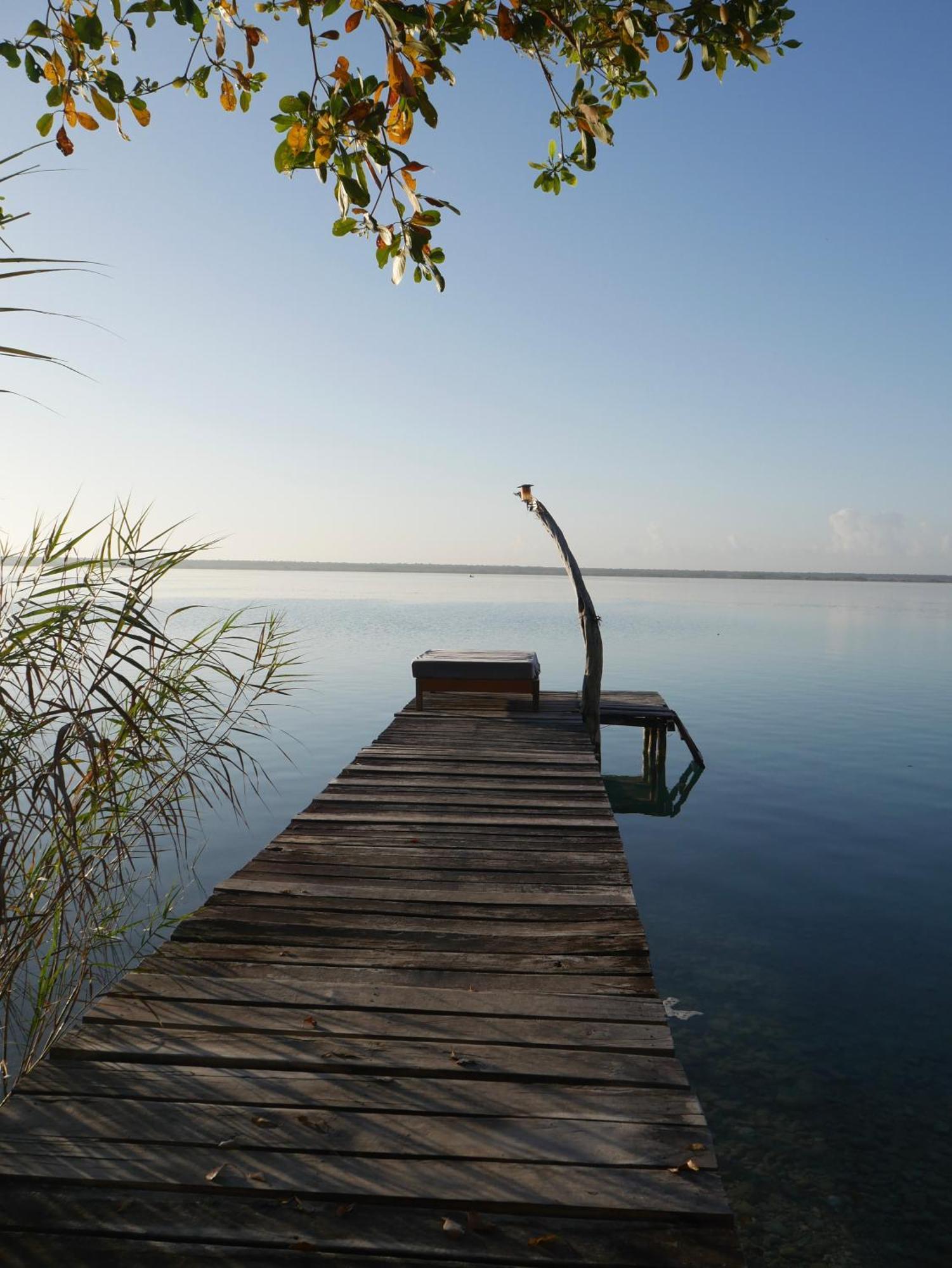Villa Santuario Lake Front Oasis บากาลาร์ ภายนอก รูปภาพ